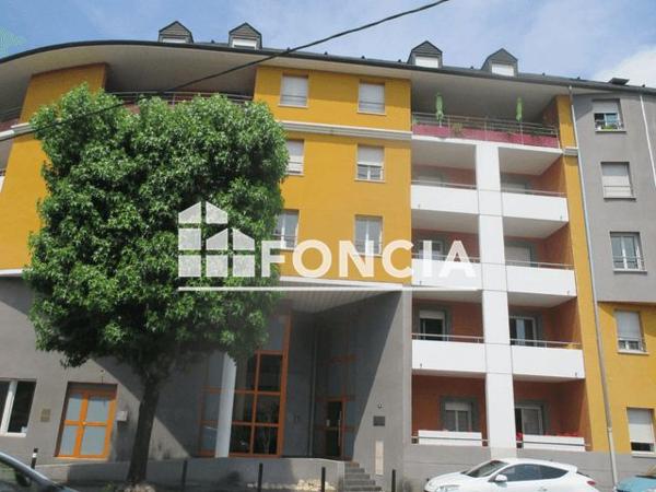 Location Appartement 3 pièces 57.6 m² - 19 AVENUE HOCHE Tarbes 65000