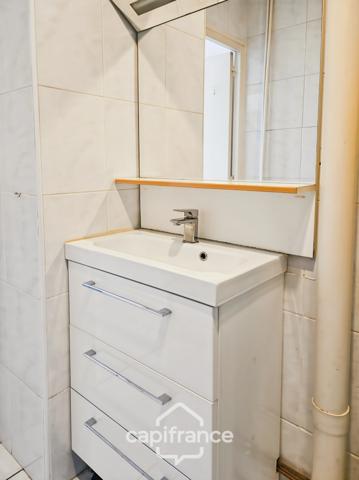 Beau T2 meublé lumineux 42 m², Résidence sécurisée avec parking Agen centre