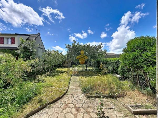 Vente                                                      Maison
                        
                     3 pièces                      55 m2                     à Vitry-sur-Seine