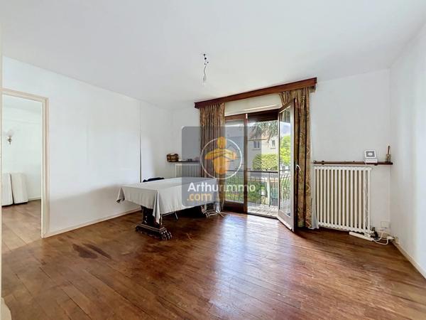 Vente                                                      Maison
                        
                     3 pièces                      55 m2                     à Vitry-sur-Seine