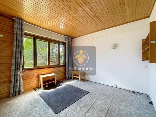 Vente                                                      Maison
                        
                     3 pièces                      55 m2                     à Vitry-sur-Seine