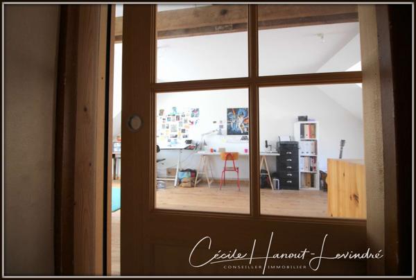 Roz-sur-Couesnon (35610) ROZ SUR COUESNON - Maison de bourg en pierre 177 m² - 5 chambres - avec courette et garage.