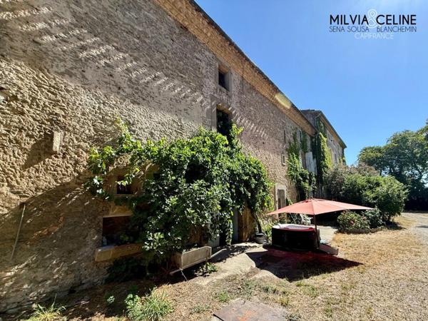 Propriete à vendre 32 pièces proche de CARCASSONNE (11) 2 habitations 522m2+ parc 2,82 hectares + dépendances