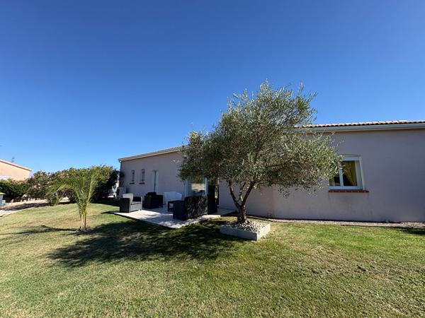 Maison à vendre Montbeton plain pied 3 chambres, jardin, garage