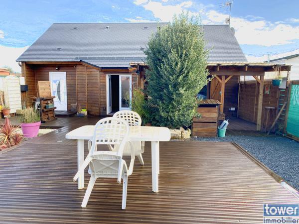 Chalet
                                                                                                                                                                                                                                                                                                                        3 pièce(s)                                                                                                                                                                                                          2 chambre(s)                                                                                                                                                                                                          70  m²