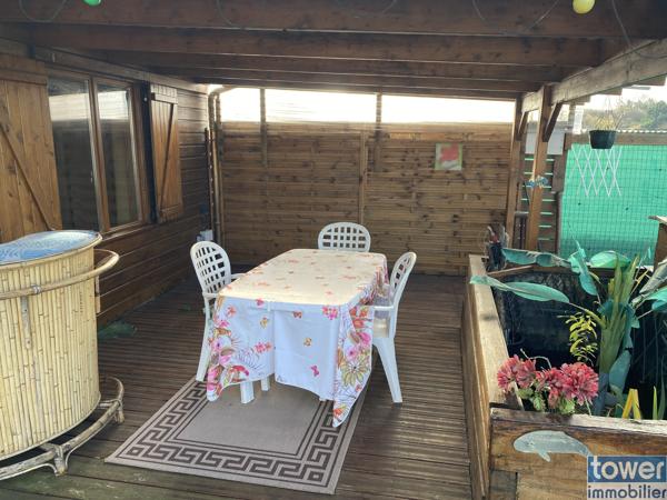 Chalet
                                                                                                                                                                                                                                                                                                                        3 pièce(s)                                                                                                                                                                                                          2 chambre(s)                                                                                                                                                                                                          70  m²