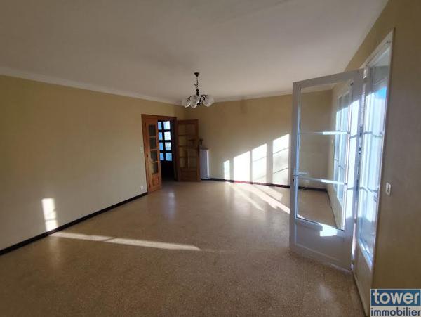 Maison
                                                                                                                                                                                                                                                                                                                        4 pièce(s)                                                                                                                                                                                                          3 chambre(s)                                                                                                                                                                                                          106  m²