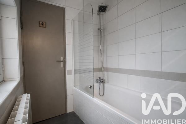 Maison à vendre 5 pièces 89,8 m² Beaucaire