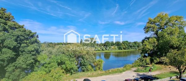 MAISON DE MAÎTRE 350m² habitables (potentiel 500m2) AVEC VUE IMPRENABLE SUR LA LOIRE!!!