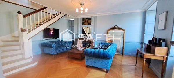 MAISON DE MAÎTRE 350m² habitables (potentiel 500m2) AVEC VUE IMPRENABLE SUR LA LOIRE!!!