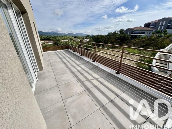 Appartement à vendre 3 pièces 69 m² Cogolin