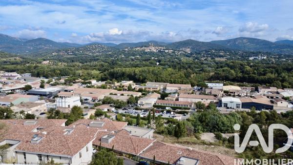 Appartement à vendre 3 pièces 69 m² Cogolin