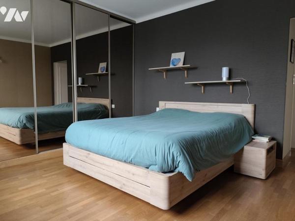 Maison rénovée avec goût et spacieuse