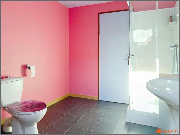 Maison entièrement rénovée avec jardin