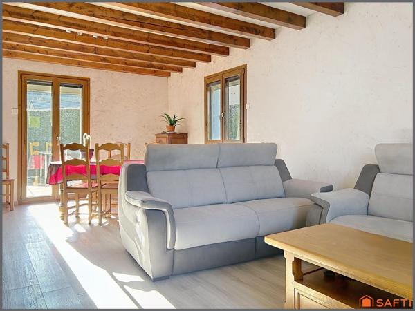 Maison entièrement rénovée avec jardin