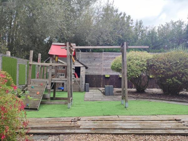 Maison à vendre à Aire-sur-la-Lys dans le Pas-de-Calais (62120), ref : 62096-331