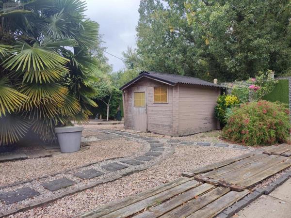 Maison à vendre à Aire-sur-la-Lys dans le Pas-de-Calais (62120), ref : 62096-331