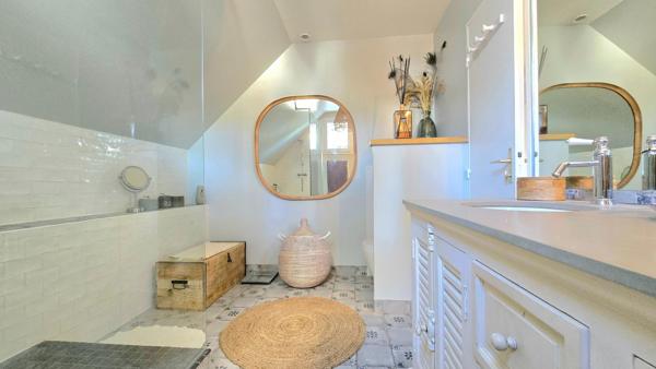 Maison à Montlignon, 95680 - 6 pièces 150m²