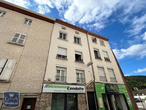 Appartement à louer 2 pièces 40.81m² Bourg-Argental (42220)