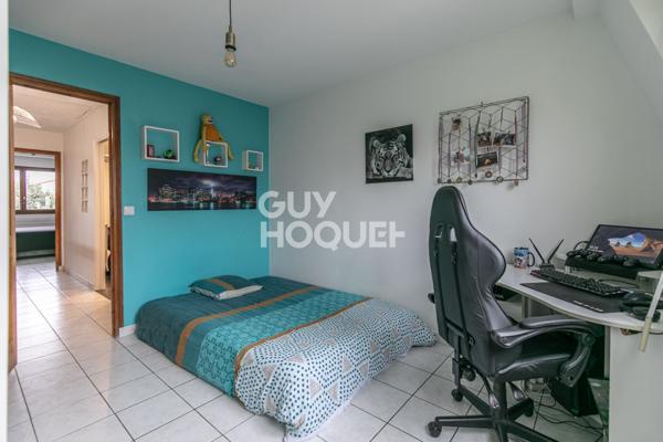 MAISON FAMILIALE AVEC JARDIN