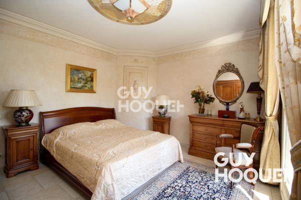 Maison _ piscine _ double garage _Saint Cyprien_