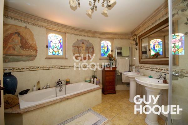 Maison _ piscine _ double garage _Saint Cyprien_