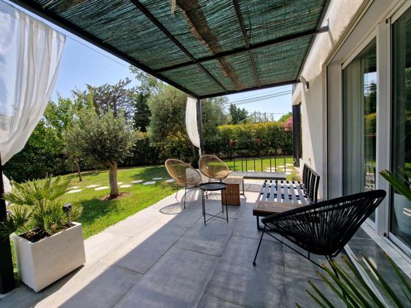 Maison contemporaire 140 m2 avec vue imprenable sur Mont Aurélien et Sainte Victoire