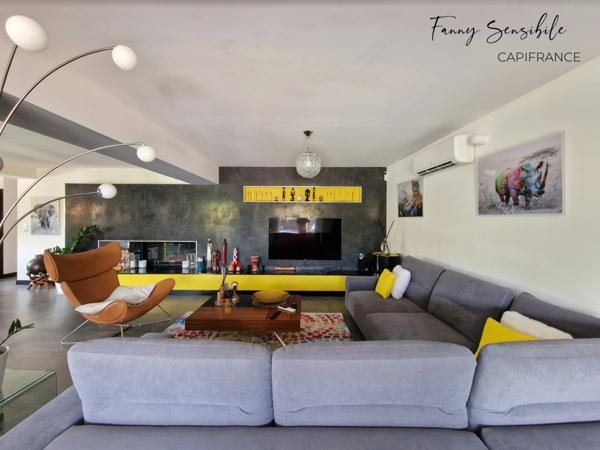 Maison contemporaire 140 m2 avec vue imprenable sur Mont Aurélien et Sainte Victoire