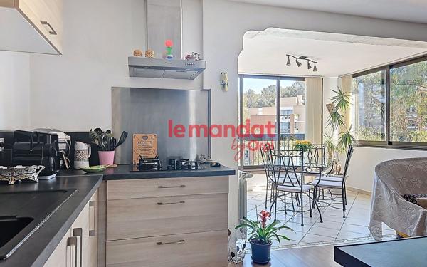 Appartement à vendre    4 pièces • 81 m2 La Seyne-sur-Mer