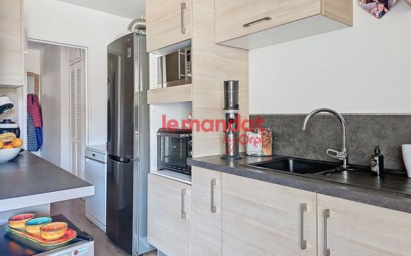 Appartement à vendre    4 pièces • 81 m2 La Seyne-sur-Mer