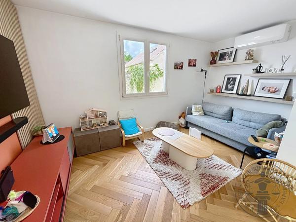 Vente                                                      Maison
                        
                     6 pièces                      130 m2                     à Dourdan