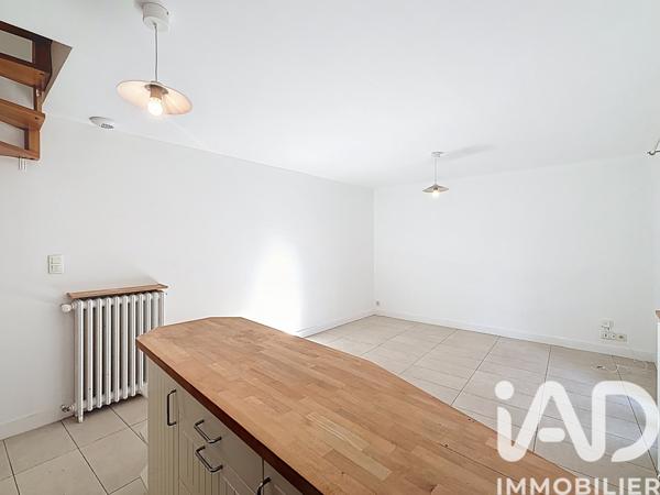 Appartement à vendre 2 pièces 47 m² Le Mesnil-le-Roi