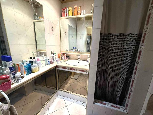 Appartement Nice 3 pièces Nice Ouest 60 m2 avec terrasse et garage