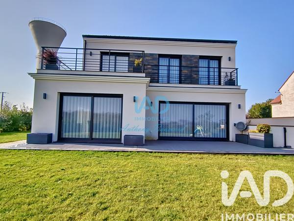 Maison à vendre 8 pièces 240 m² Fontenay-Trésigny