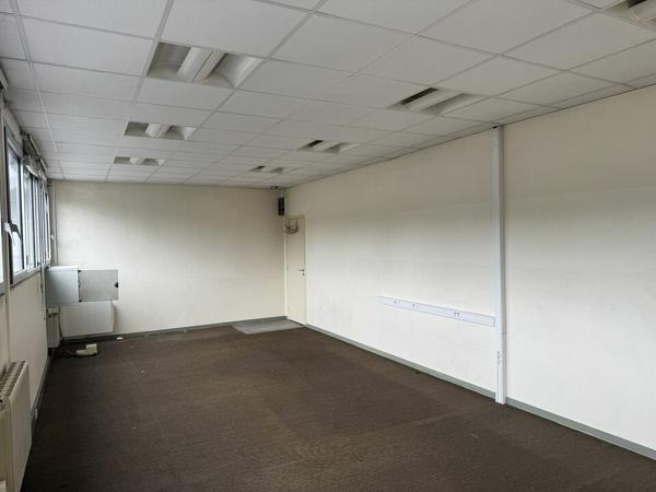 SAINT AVERTIN BUREAU A LOUER 48 M²