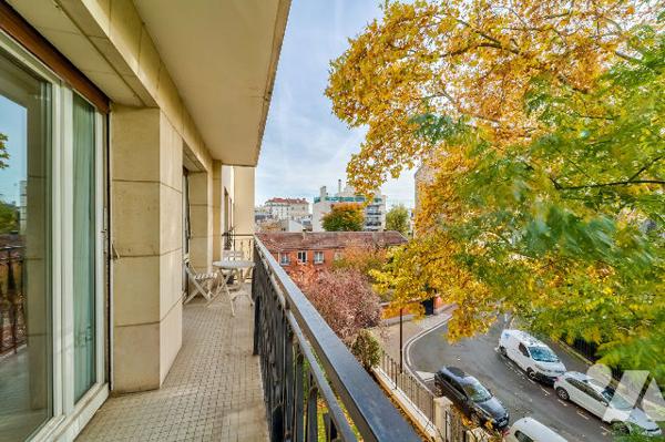 Charenton-le-Pont : 4 pièces avec balcons et parking