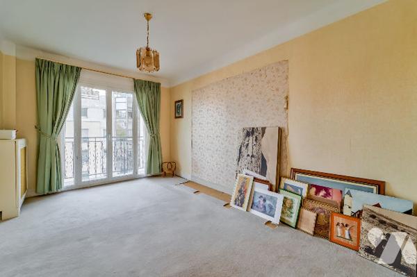 Charenton-le-Pont : 4 pièces avec balcons et parking