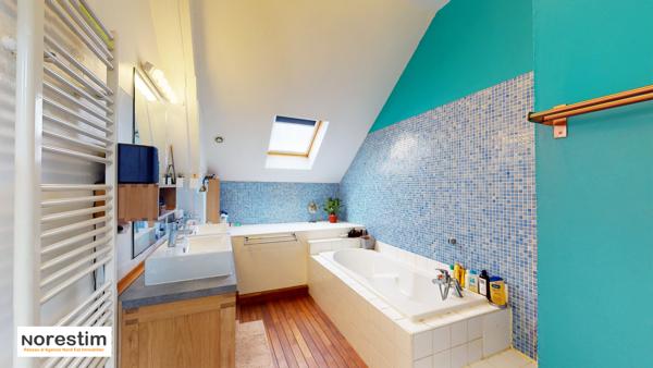 MAISON-LOFT 7 pièces – 237 m2 – Lambersart MAISON-LOFT 7 pièces – 237 m2 – Lambersart