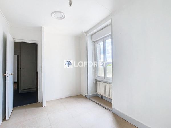 Achat maison près de THENEZAY - 9 pièce(s) - 194 m² - 154 840 €