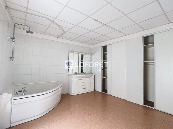 Achat maison près de THENEZAY - 9 pièce(s) - 194 m² - 154 840 €