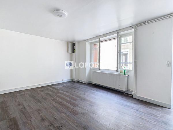 Achat maison près de THENEZAY - 9 pièce(s) - 194 m² - 154 840 €