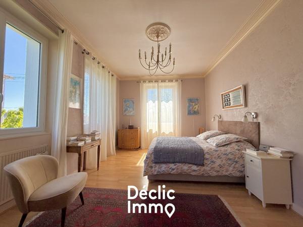 Vente maison mitoyenne Poitiers, 157m² 6 pièces 286 960€ avec garage
