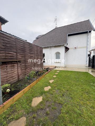 Maison à CALAIS, 62100 - 4 pièces 76m²