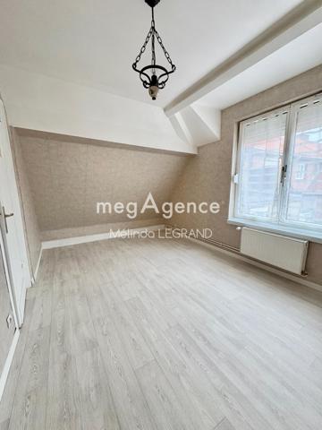 Maison à CALAIS, 62100 - 4 pièces 76m²