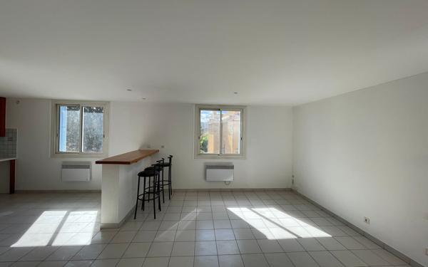 Appartement à vendre    4 pièces • 84 m2 Thuir