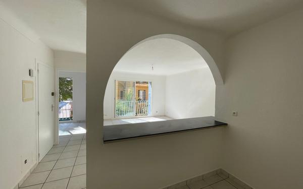 Appartement à vendre    4 pièces • 84 m2 Thuir