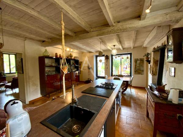 Maison Pons 6 pièce(s) 145 M²