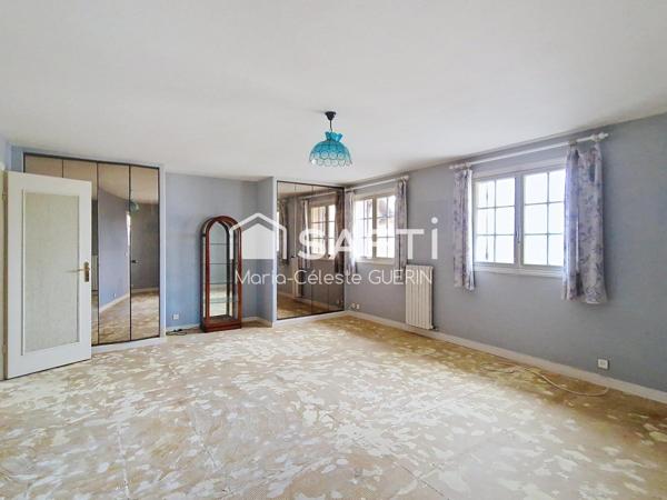 Authenticité et potentiel, une maison à réinventer dans un cadre idéal !