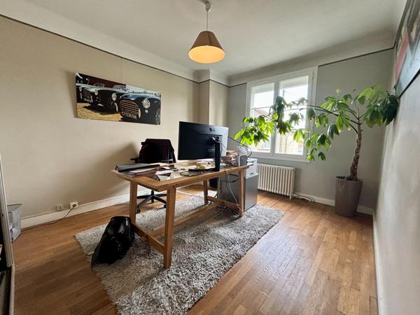 Maison des années 50 proche gare