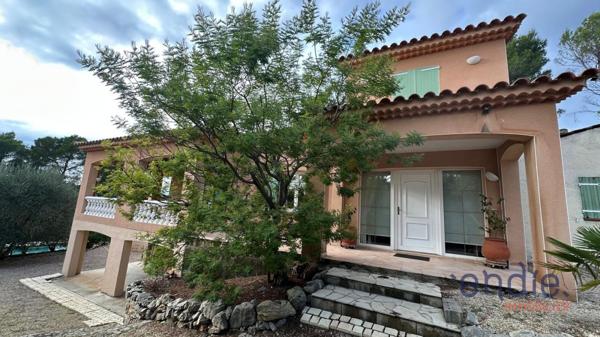 LORGUES. Villa 3 chambres,146m2 , Annexe et sous-sol